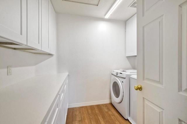 Building Photo - 5478 Alexandrine Ct