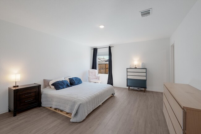 Building Photo - 6422 Magee Run