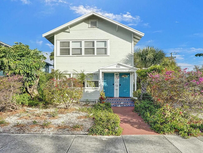 Building Photo - 420 3rd Ave S