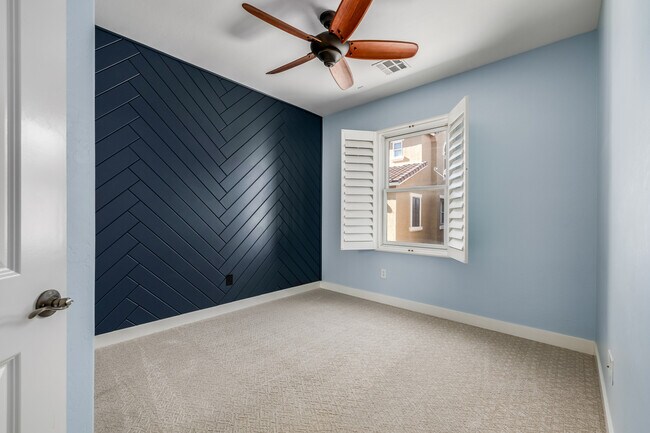 Building Photo - 4233 E Jasper Dr