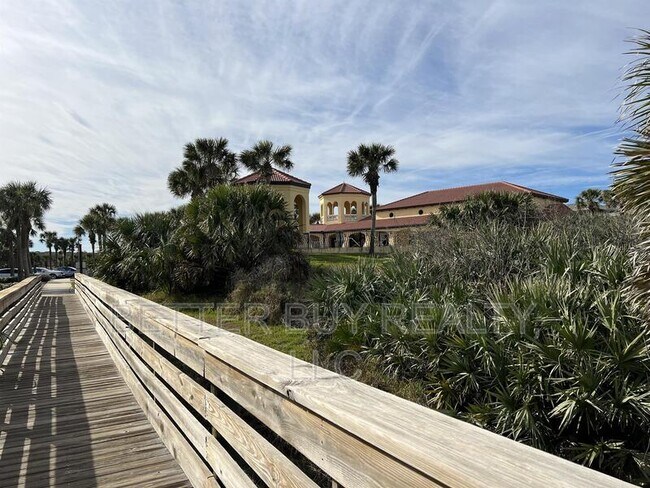 Building Photo - 91 Las Casitas Blvd