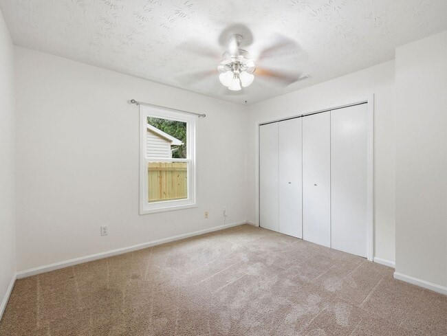 Building Photo - Welcome to Foxhorn Village!