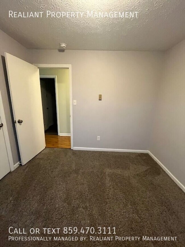 Building Photo - 229 Shreveport Dr