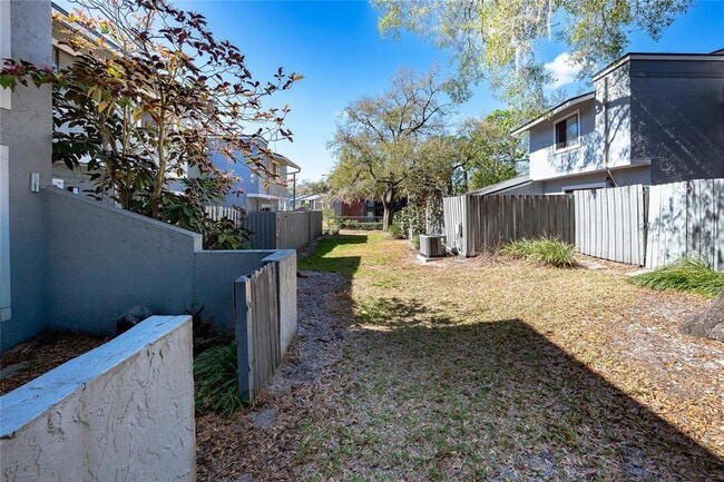 Building Photo - 710 St Matthew Cir