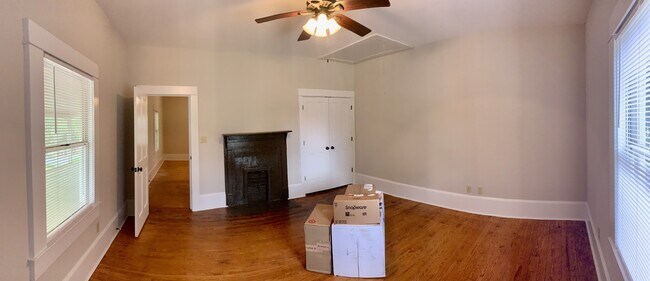 Building Photo - 142 Hiawassee Ave