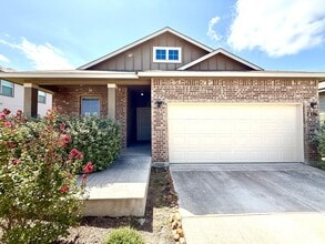 Building Photo - Spacious 4-Bedroom Single-Story Home with Modern Features & Open Living