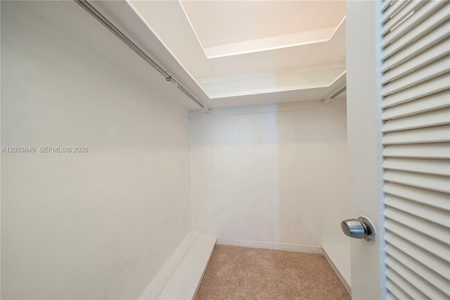 Building Photo - 5700 Collins Ave