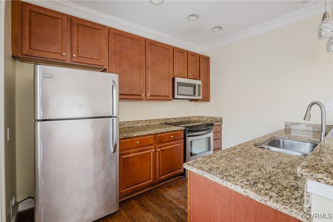 Building Photo - 603 Chamberlayne Pkwy