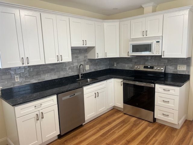 Building Photo - 3192 Pawtucket Ave