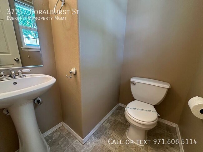 Building Photo - 37757 Coralburst St
