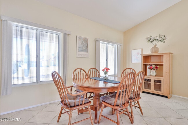 Building Photo - 14518 W Heritage Dr