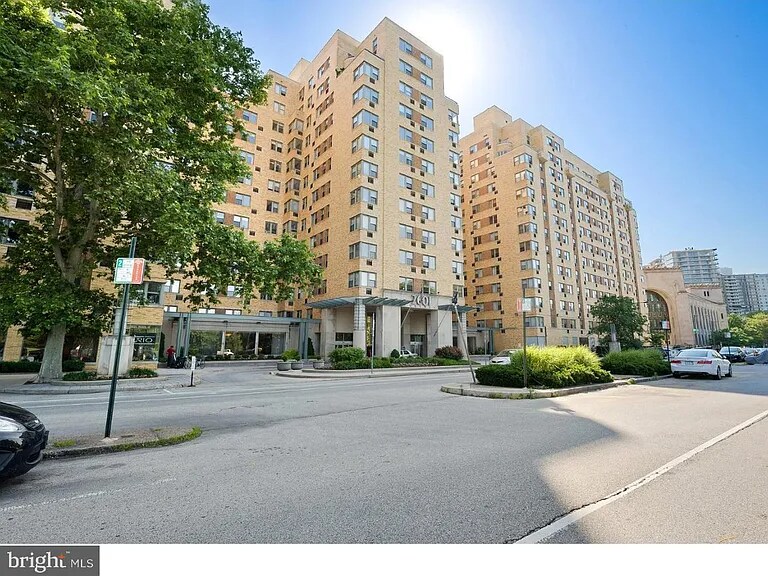 Building Photo - 2601 Pennsylvania Ave