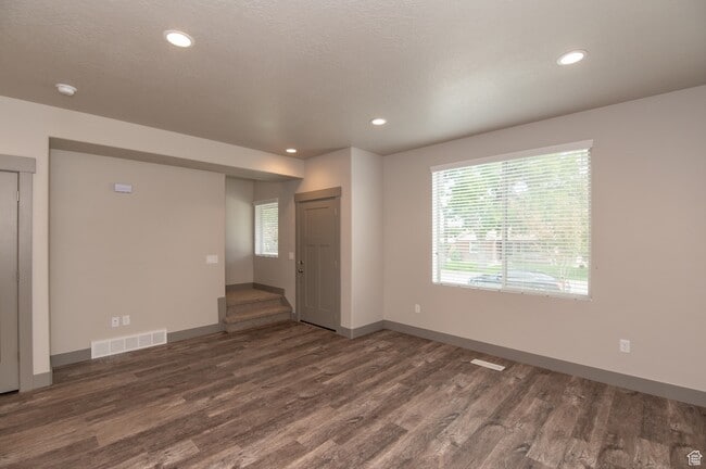 Building Photo - 12698 S 1630 W