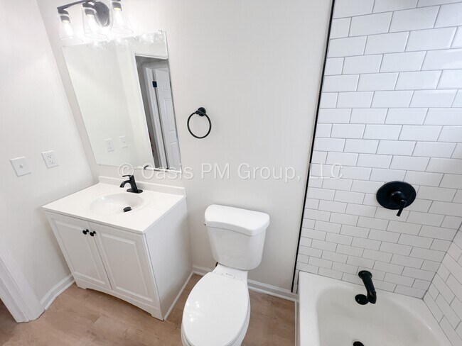 Building Photo - 3983 Lynward Rd