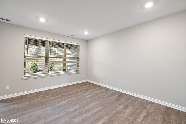 Building Photo - 11382 LANGFELD Spur