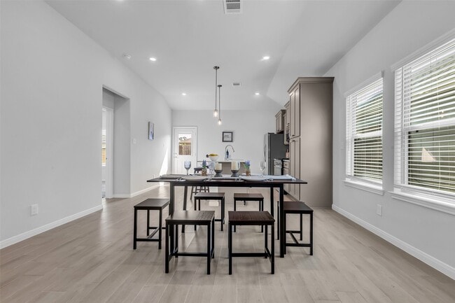 Building Photo - 25524 Prairie Clover Wy