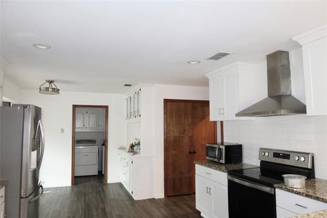 Building Photo - 702 Mt Vernon Dr