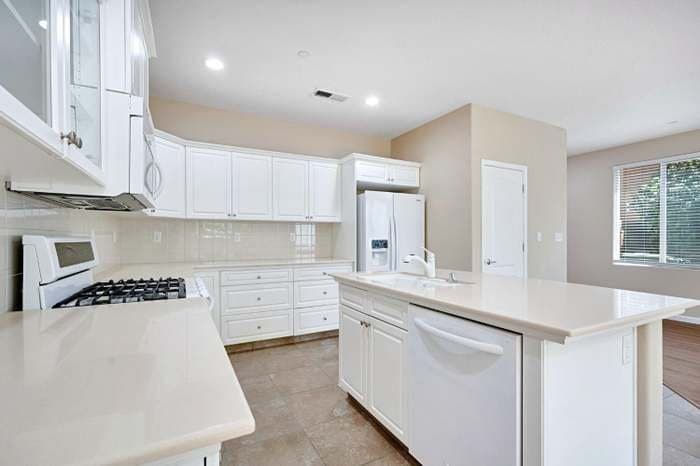 Building Photo - 3270 Alps Ln