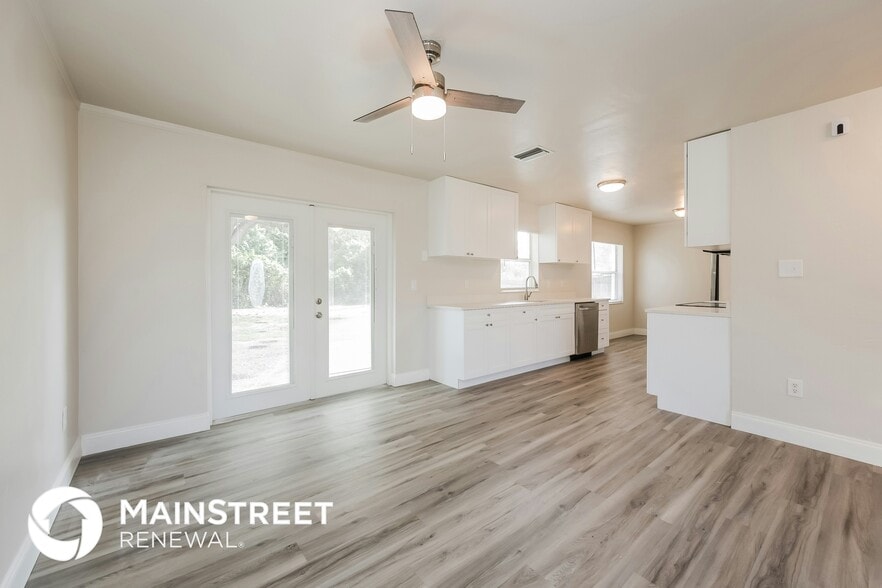 Building Photo - 14061 Caribbean Blvd