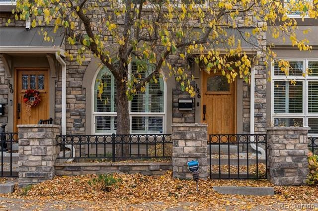 Building Photo - 186 S Garfield St