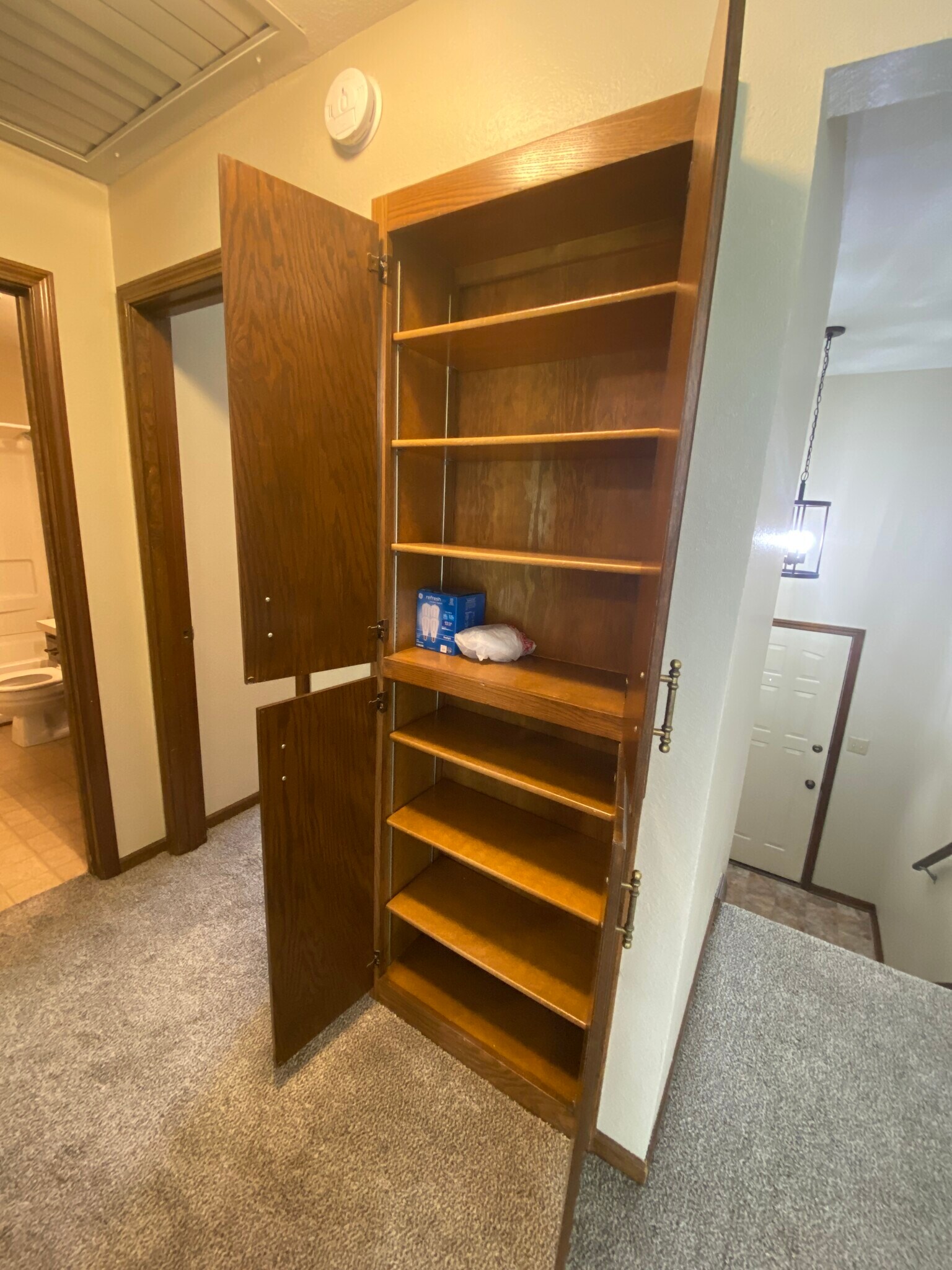 Building Photo - 733 SE Claremont St