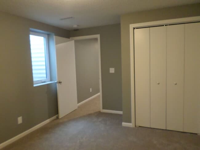 Building Photo - Timber Creek- Manhattan KS