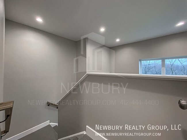 Building Photo - 1819 Chessland St