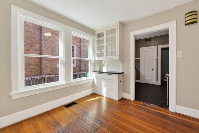 Building Photo - 3410 Austin St