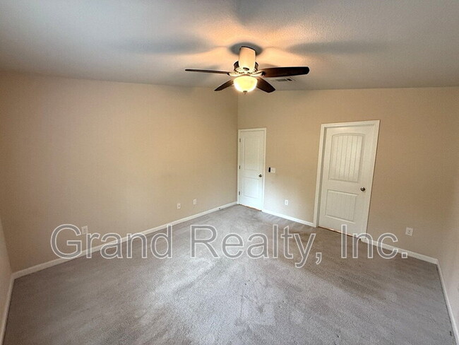 Building Photo - 4616 Integrity Ct