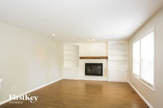 Building Photo - 7815 Bryden Dr