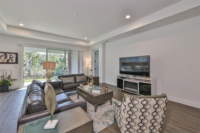 Building Photo - 5410 Trevesta Pl