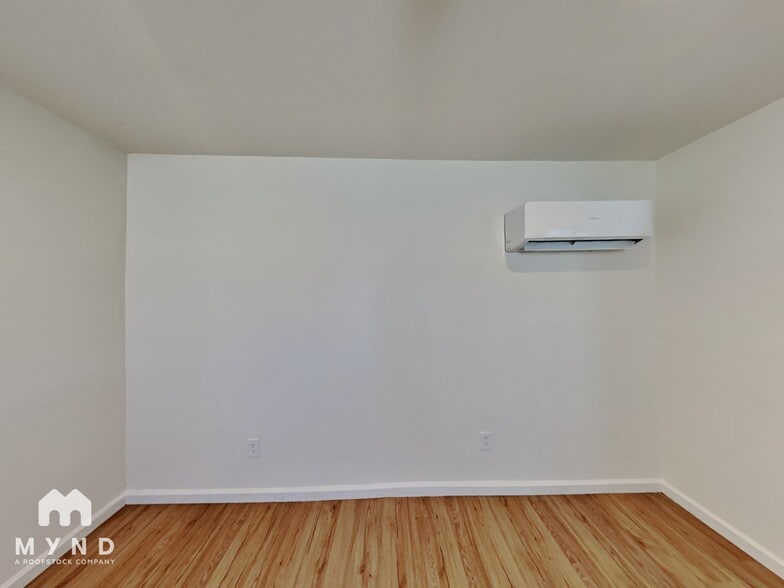 Building Photo - 5631 53rd St