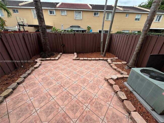 Building Photo - 14102 SW 176th Terr