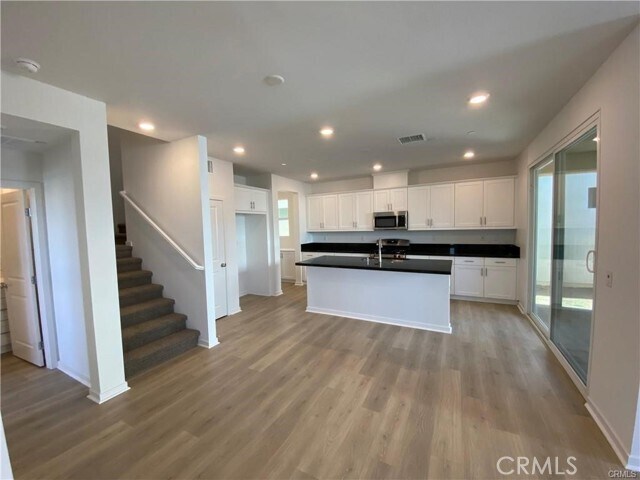 Building Photo - 24533 Sonieta Ct