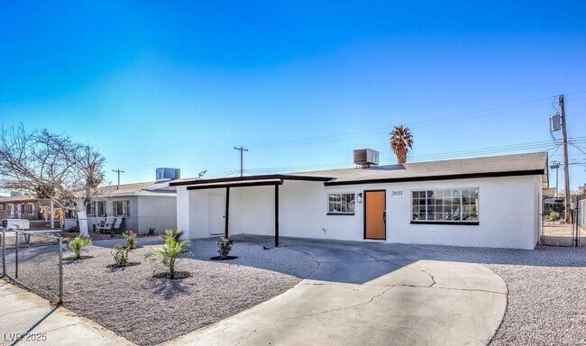 Building Photo - 2033 Hassell Ave