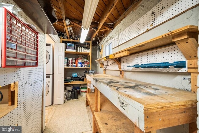 Building Photo - 3924 Taney Ave