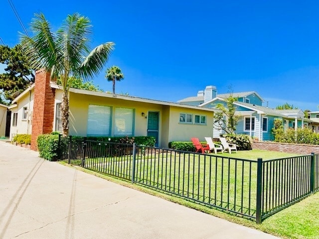 Building Photo - 349 Magnolia St