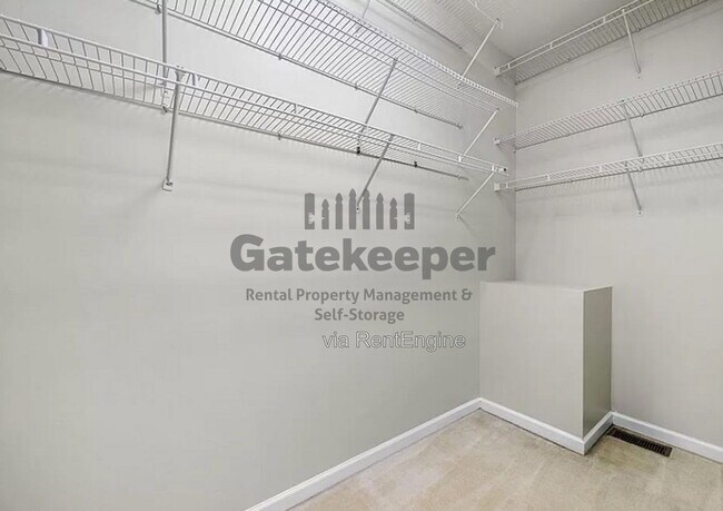 Building Photo - 408 St Dunstans Ct