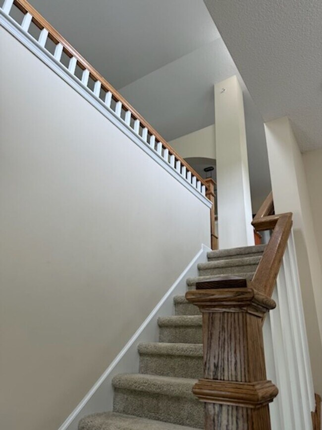 Building Photo - Wow! Incredible Luxury Townhome in William...