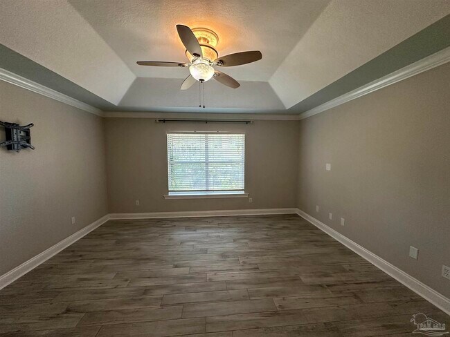 Building Photo - 1611 Luzon Ln