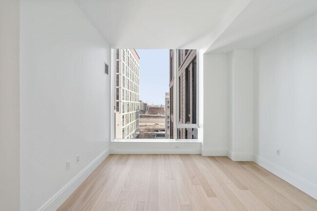 Building Photo - 380 Harrison Ave
