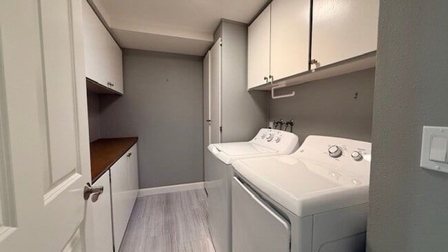 Building Photo - Gorgeous 2BD/2BA, Single-Story TH in Crow Canyon Country Club, Danville- Available NOW!