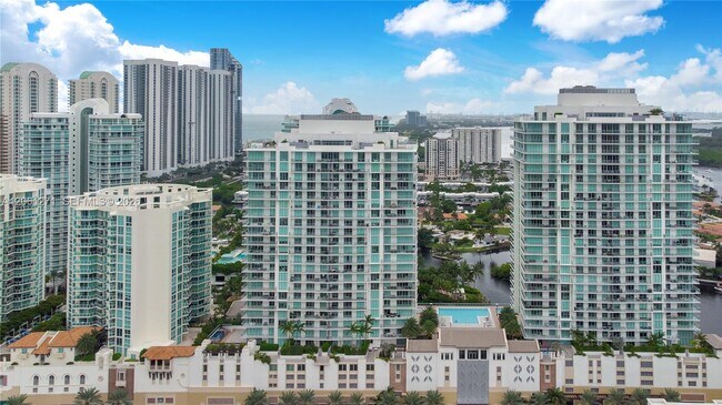 Building Photo - 250 Sunny Isles Blvd
