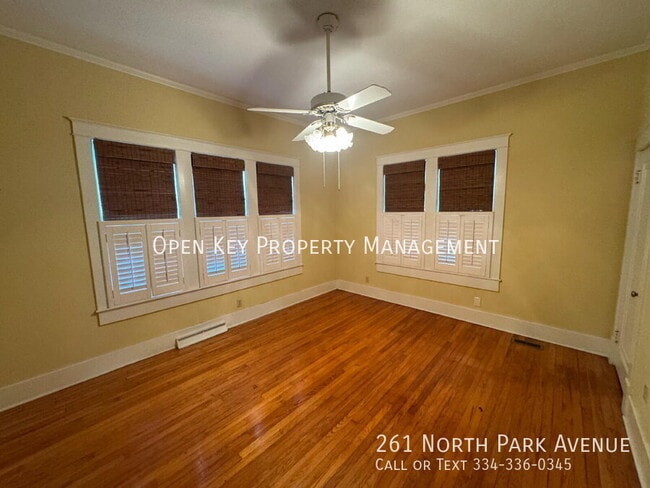 Building Photo - 261 N Park Ave