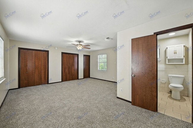 Building Photo - 208 Westfork Dr