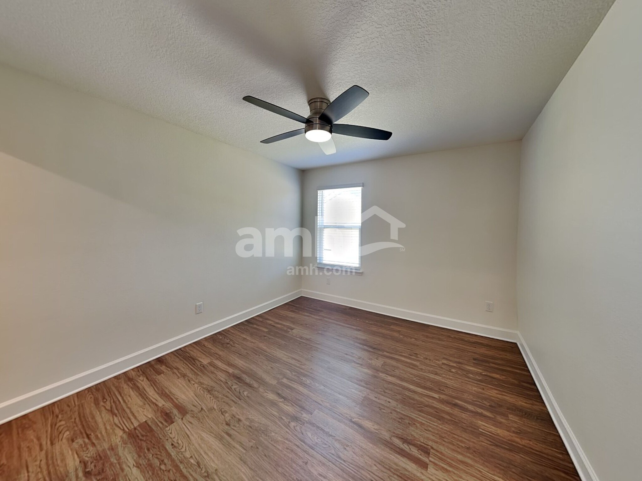 Building Photo - 1889 Silver Point