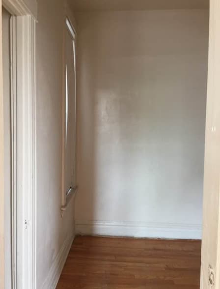 Building Photo - 2908 N Wisner Ave