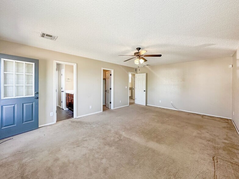 Building Photo - 3160 Blue Dirt Cir