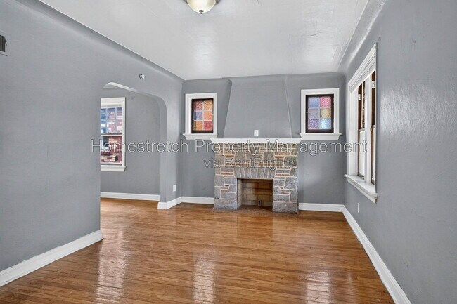 Building Photo - 5920 Ferris Ave