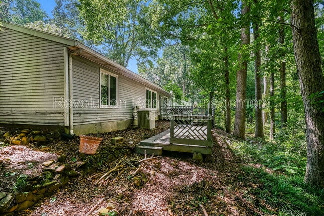 Building Photo - 2235 Mill Wood Ct NW